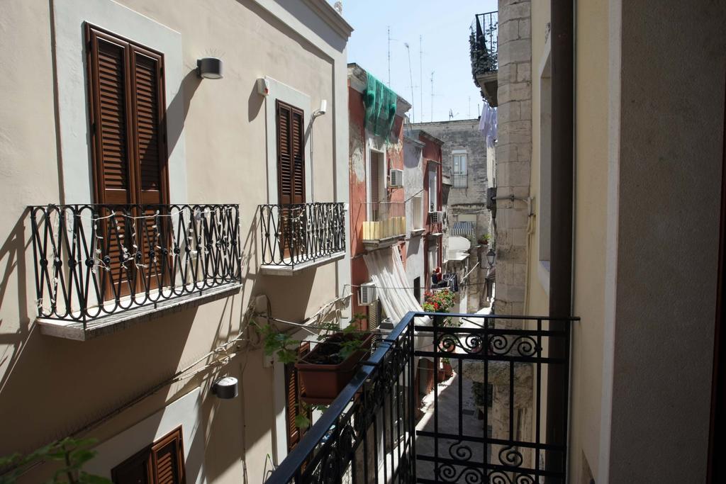 Dei Meravigli * Bari
